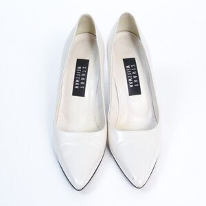 Stuart Weitzman Women's Size 8B White Leather Pointed Toe Pumps Made in Italy